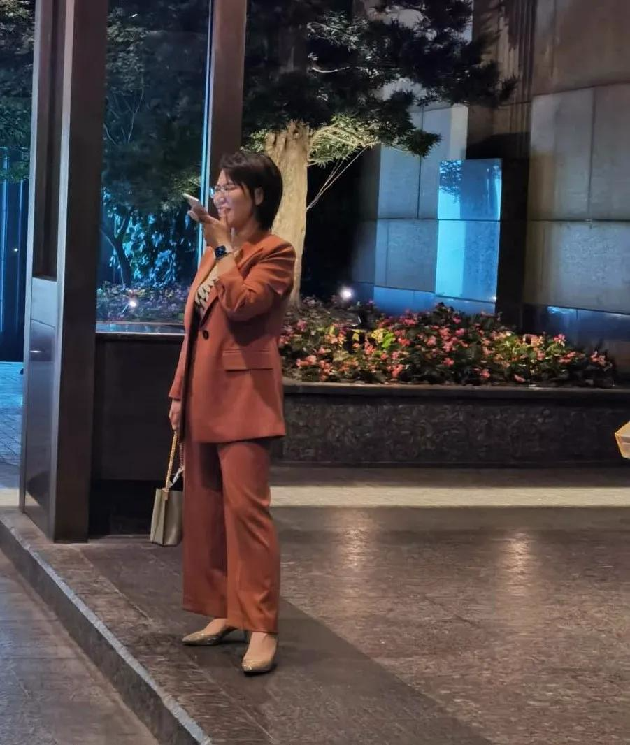 有限世界的无限玩家----雨悦的语写采访故事 有限世界的无限玩家----雨悦的语写采访故事
